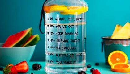 无语！无人关注的细节引爆全网，网友炸锅，无人关注电影